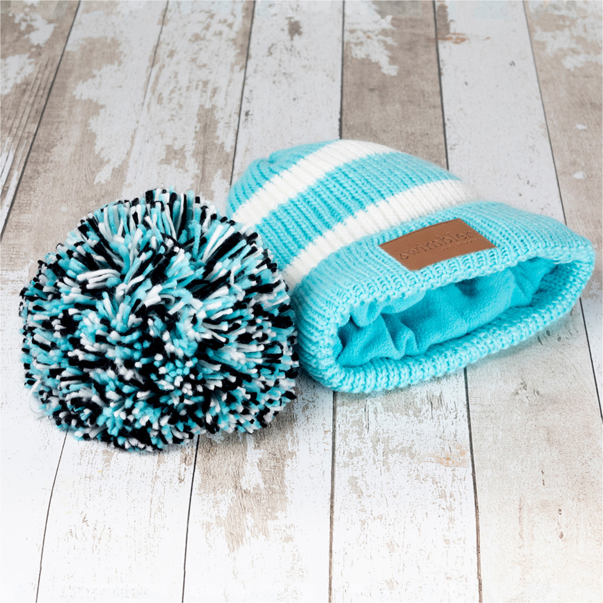 2026 Swimbler Bobble Hat SP-MB3B8-M1U907MLQG - Ice Ice Baby